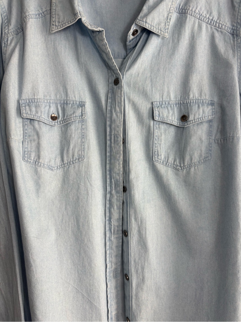 TORRID Star Print Chambray Denim Button-Down Shirt Size 1 (14) — REFINED FIT!!! - Picture 5 of 12